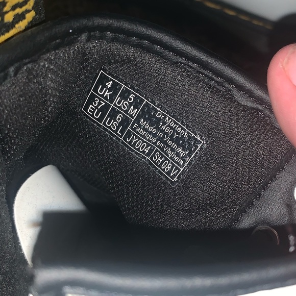 COPY - WOMENS SIZE 6 DR MARTENS BRAND NEW NEVER WORN PERFECT CONDITION - Picture 5 of 5